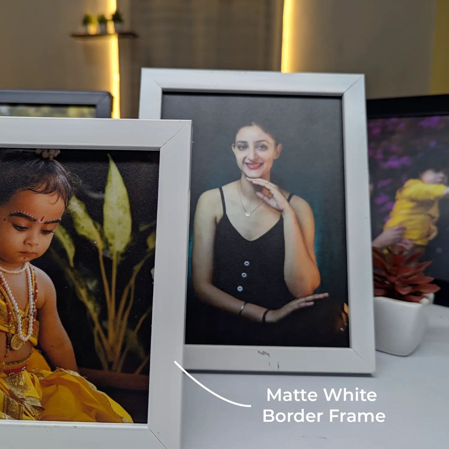 Table Top Photo Frame - Image 6